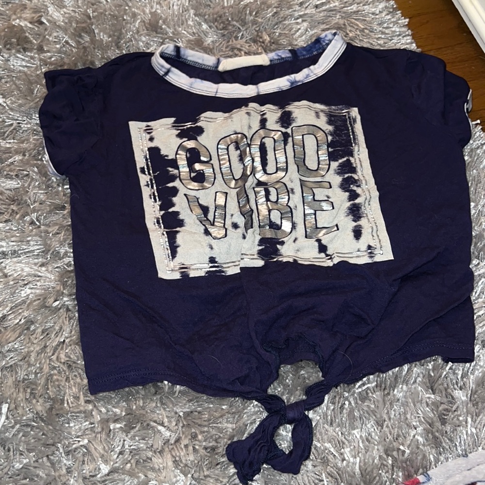Tied, cropped t shirt